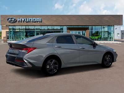 2026 Hyundai Elantra - Photo 27