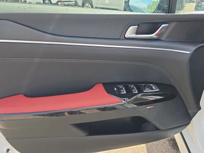 2026 Kia K5 — photo 17 view