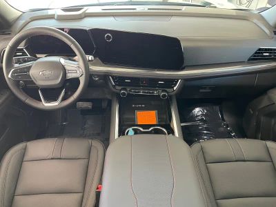 2026 Chevrolet Suburban — photo 12 view