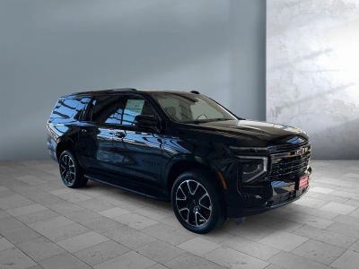 2026 Chevrolet Suburban — photo 8 view