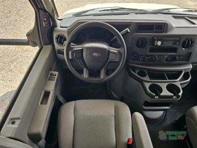 2023 Coachmen RV Freelander — photo 13 view