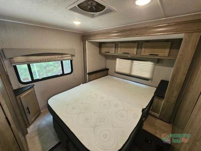 2023 Coachmen RV Freelander — photo 47 view