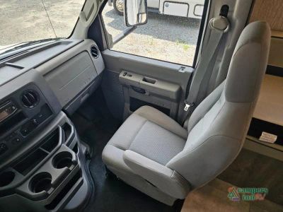 2023 Coachmen RV Freelander — photo 14 view