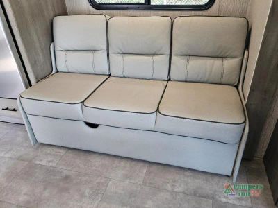 2023 Coachmen RV Freelander — photo 40 view