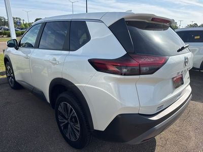 2023 Nissan Rogue - Photo 4