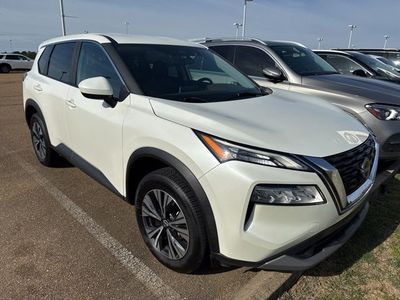 2023 Nissan Rogue - Photo 2