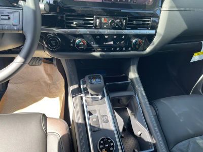 2026 Nissan Pathfinder - Photo 14