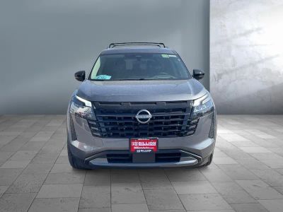2026 Nissan Pathfinder - Photo 2