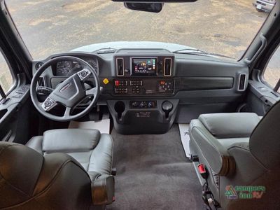2026 Renegade Verona - Photo 23