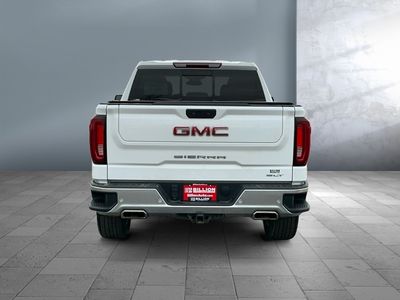 2022 GMC Sierra 1500 — detail view