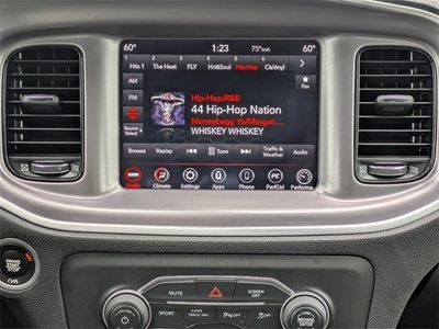 2021 Dodge Charger - Photo 17