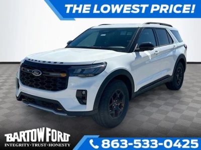 2026 Ford Explorer Tremor in White Metallic — front three-quarter view
