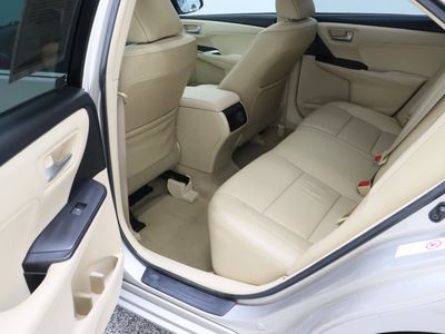 2017 Toyota Camry FWD - Photo 29