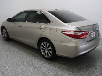 2017 Toyota Camry FWD - Photo 9