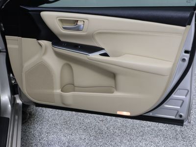 2017 Toyota Camry FWD - Photo 37