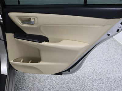 2017 Toyota Camry FWD - Photo 35