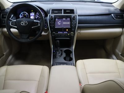 2017 Toyota Camry FWD - Photo 32