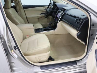 2017 Toyota Camry FWD - Photo 39