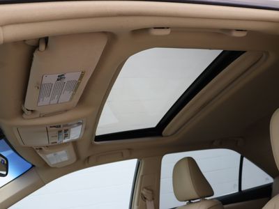 2017 Toyota Camry FWD - Photo 27