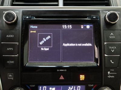 2017 Toyota Camry FWD - Photo 19