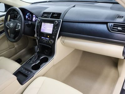 2017 Toyota Camry FWD - Photo 38