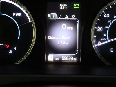 2017 Toyota Camry FWD - Photo 42