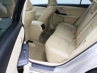 2017 Toyota Camry FWD - Photo 30