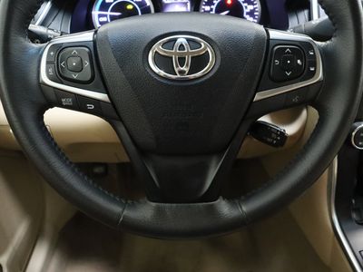 2017 Toyota Camry FWD - Photo 25