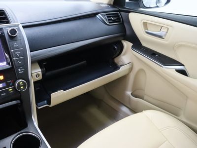 2017 Toyota Camry FWD - Photo 24