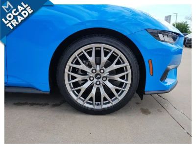 2024 Ford Mustang - Photo 12