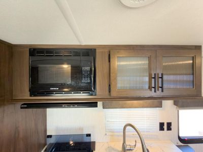 2021 Forest River RV Cherokee Grey Wolf - Photo 17