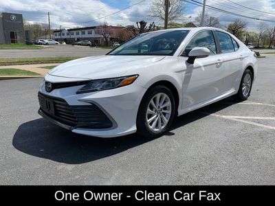 2023 Toyota Camry LE - Photo 9