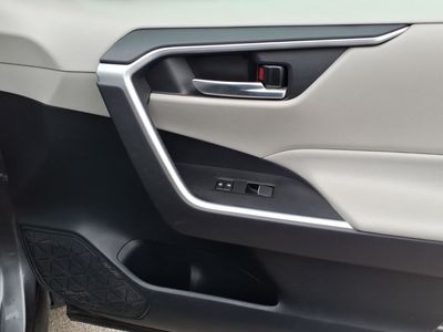 2021 Toyota RAV4 - Photo 26