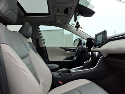 2021 Toyota RAV4 - Photo 28