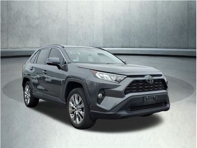2021 Toyota RAV4 - Photo 3
