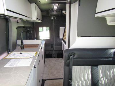 2026 Grand Design LINEAGE SERIES VT - Photo 6