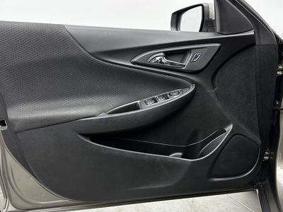 2020 Chevrolet Malibu - Photo 9