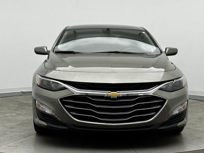 2020 Chevrolet Malibu - Photo 2