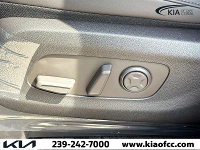 2026 Kia Carnival Hybrid — photo 26 view