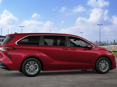 2026 Toyota Sienna - Photo 13