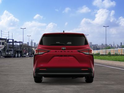 2026 Toyota Sienna - Photo 10