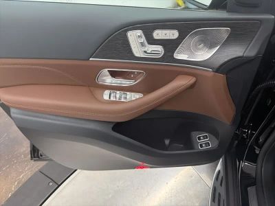 2026 Mercedes-Benz GLE — photo 15 view