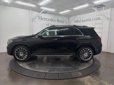 2026 Mercedes-Benz GLE — interior view
