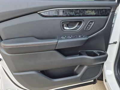 2026 Honda Passport — photo 13 view