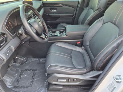 2026 Honda Passport — photo 11 view