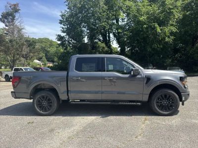 2026 Ford F-150 — photo 8 view
