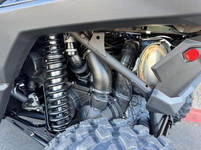 2026 Can-Am Maverick X3 MAX X ds Turbo RR Triple Black_7.6 in. - Photo 14