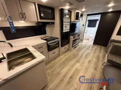 2026 Jayco Jay Feather - Photo 8