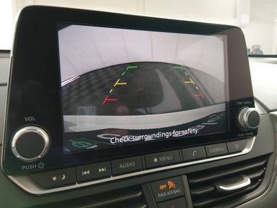 2025 Nissan Altima - Photo 16