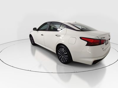 2025 Nissan Altima - Photo 5